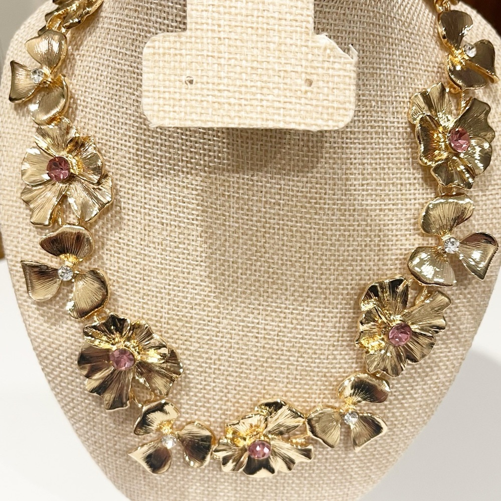 Park Lane Meadow Necklace